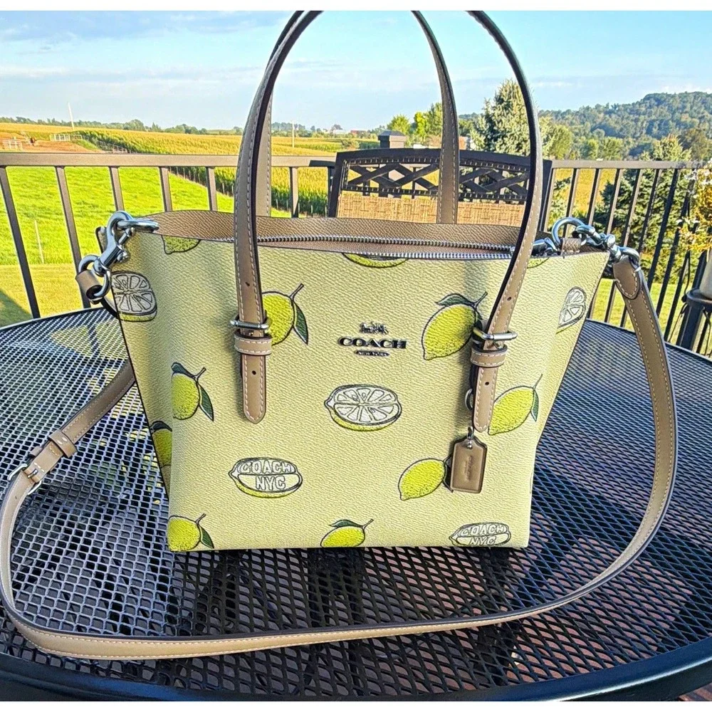 Coach NYC Lemon Mollie Bag Crossbody/Tote Yellow